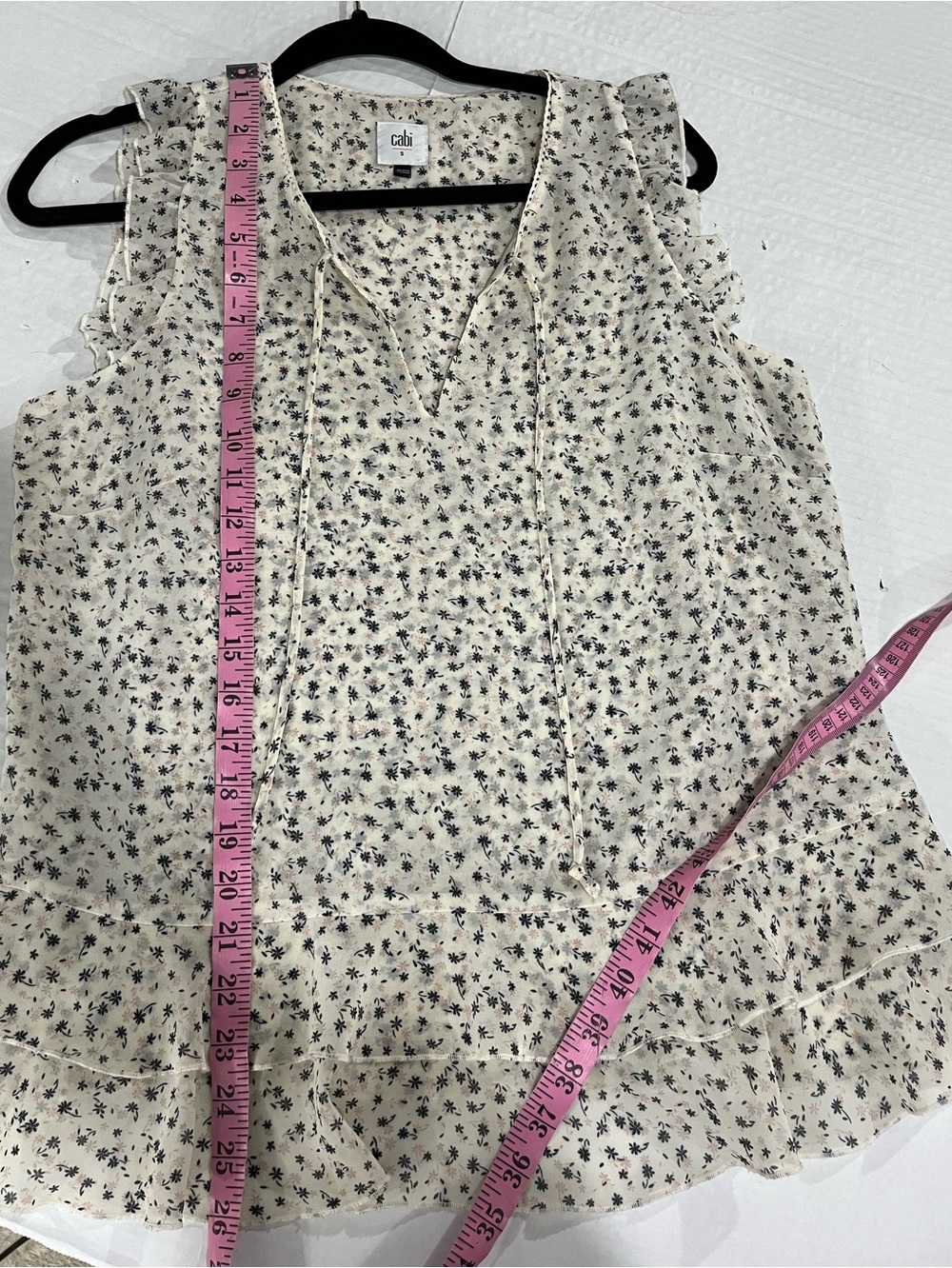 CABI SLEEVELESS RUFFLE TRIM TOP - Picture 4 of 13